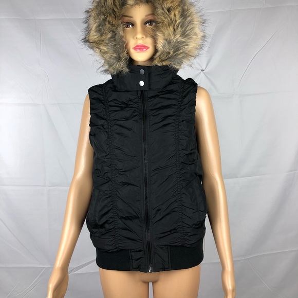 American Rag Juniors ‘ Hooded puffer vest, Macy’s - Picture 5 of 6